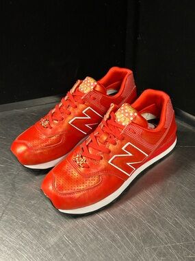 New Balance Disney Size 11 Women